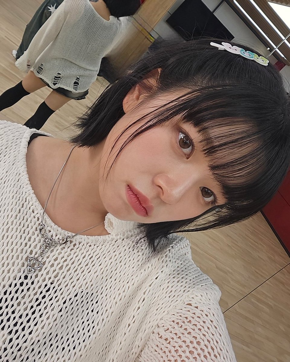 When your new hairpins are doing all the work, but you still gotta act like you're the cutest big baby out there.