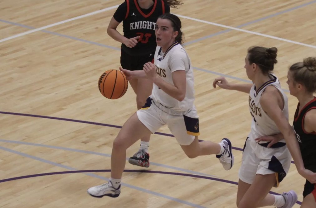 Hallie Schmeling (@hallieschmeling) on Twitter photo Shoutout to Team WI alum <a href="/JordynPeed/">Jordyn Peed</a> having a great start to her freshman season at St Kate’s.
⭐️ Team’s 2nd leading scorer (9.6 ppg, 47.5 fg%)
⭐️ Team leader in 3 point percentage (41.2%)
⭐️ Team leading 2.1 steals/game
Keep it up! Your Team WI family is proud of you! Shoutout to Team WI alum <a href="/JordynPeed/">Jordyn Peed</a> having a great start to her freshman season at St Kate’s.
⭐️ Team’s 2nd leading scorer (9.6 ppg, 47.5 fg%)
⭐️ Team leader in 3 point percentage (41.2%)
⭐️ Team leading 2.1 steals/game
Keep it up! Your Team WI family is proud of you!
