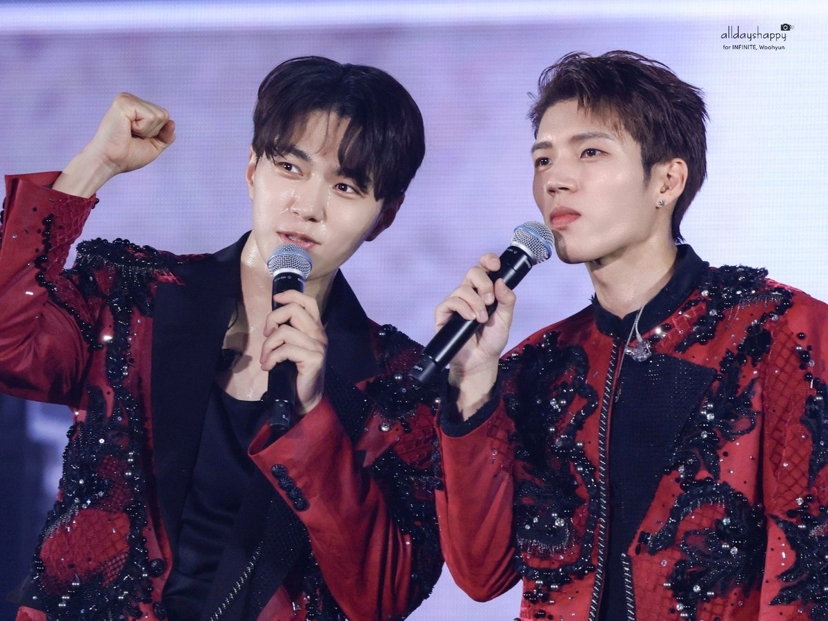 alldayshappy1's tweet photo. 20241207 인피니트 콘서트  DAY2
리미티드에디션 서울 
"LIMITED EDITION" SEOUL

망망묭묭 명수와 우현이🐱🐶
#남우현 #NAMWOOHYUN #김명수 #L #인피니트 #INFINITE #리미티드에디션 #LimitedEditionSeoul https://t.co/GKBqdSJ3ln