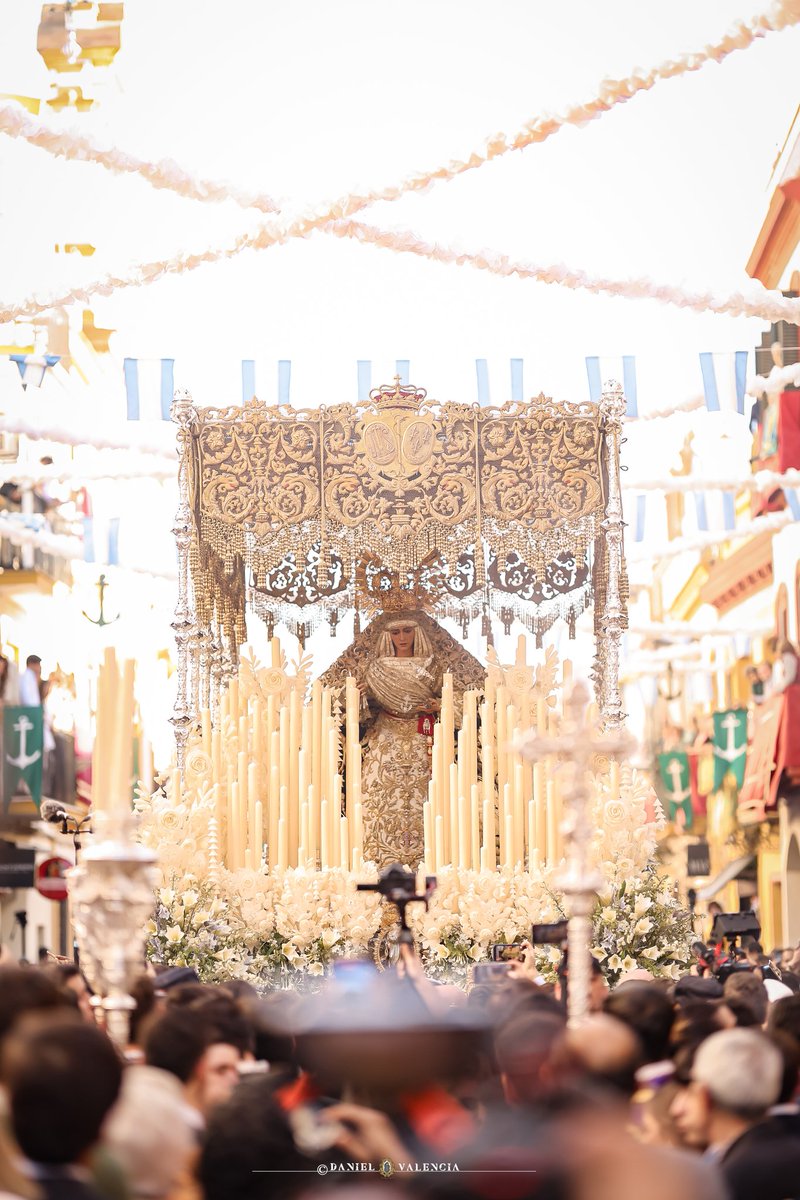 Araqueencrrs's tweet photo. Capitana de TRIANA https://t.co/b3SdZgixZy