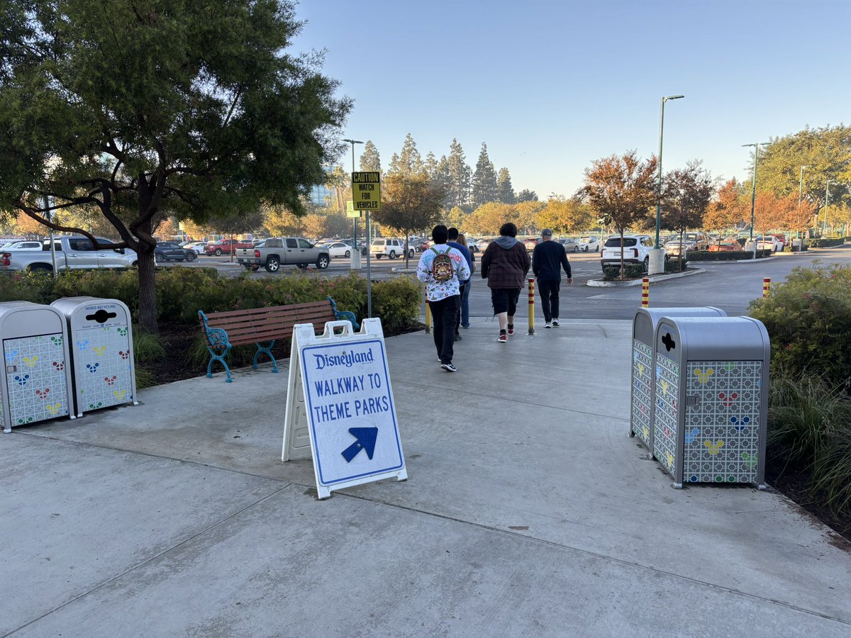 New Adventures of M H🎭WK tweet media