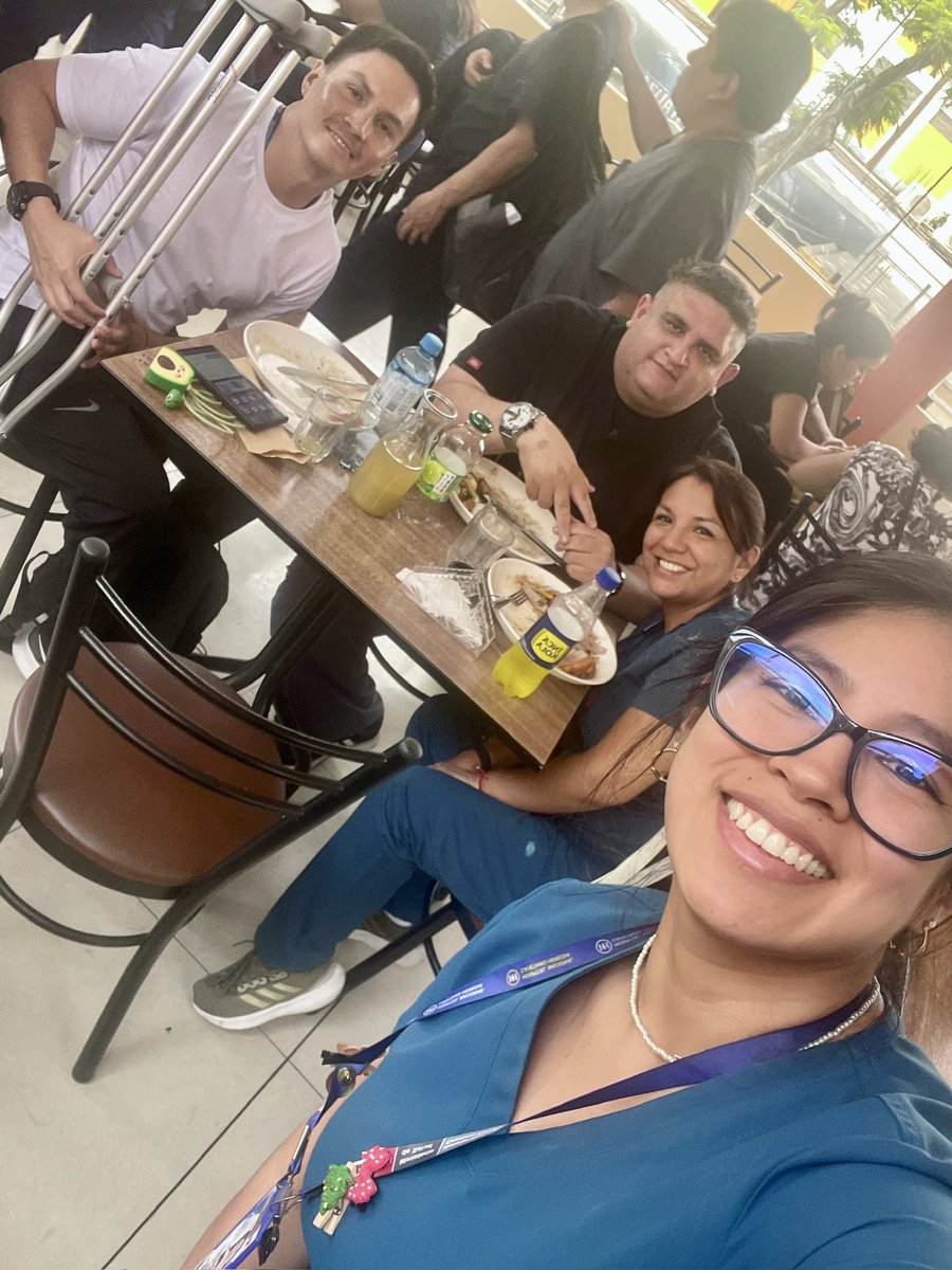 yayims's tweet photo. @Latina_Noticias Aquí con los chicos viendo latina #TuFotoXLatina https://t.co/X4AZTyMVth