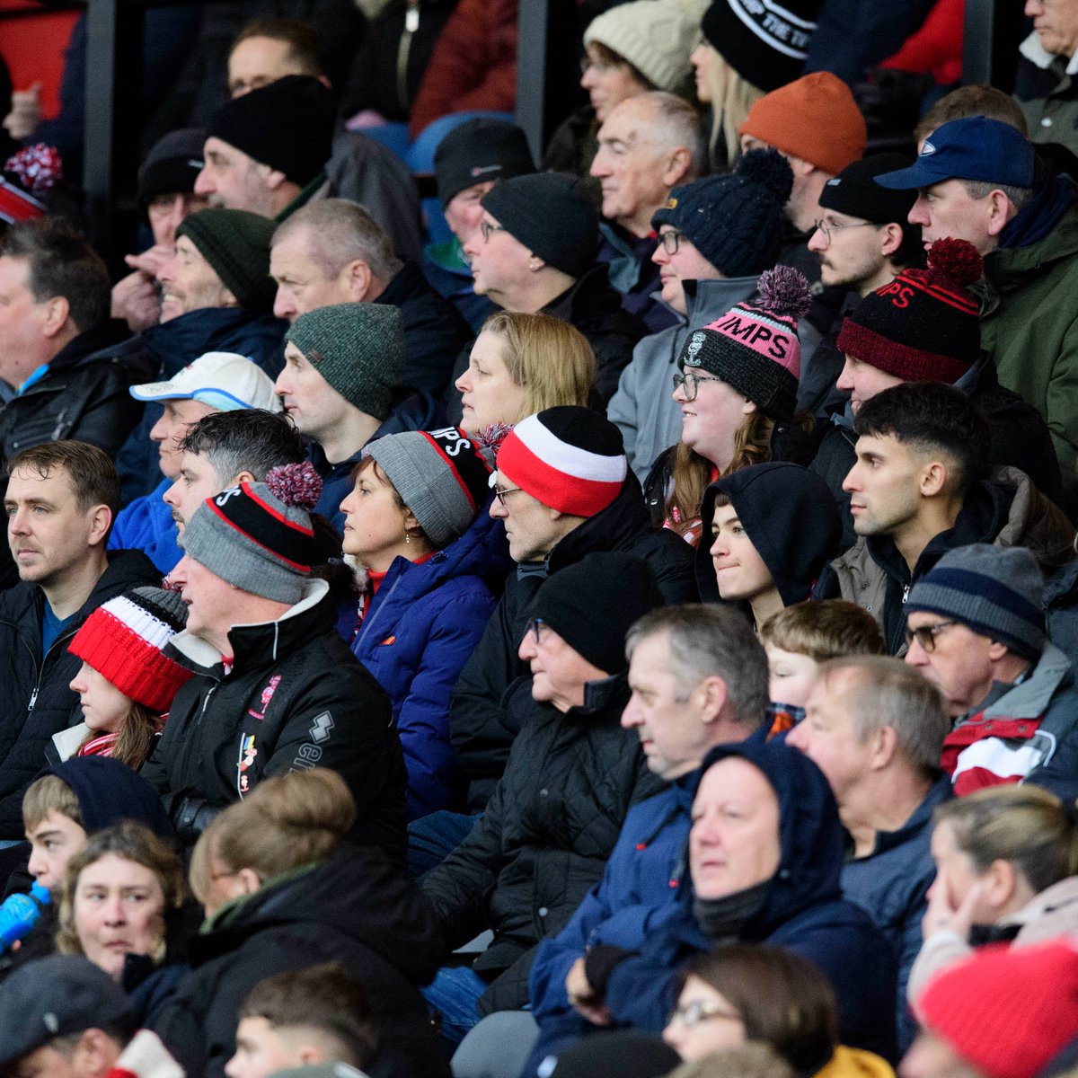 LincolnCity_FC's tweet photo. 🙌 Thank you for coping with the swirling wind and rain to back the Imps this afternoon!
🫡 We'll see you on Tuesday night in Morecambe.
👥 Attendance: 8,307 (652 away)
#WeAreImps | #LINCHA https://t.co/fdPM475WWL