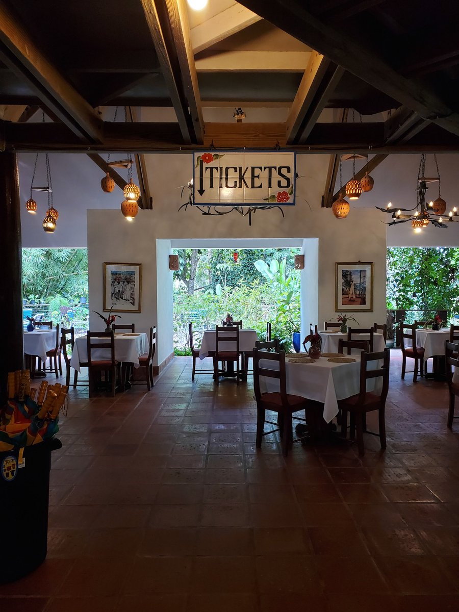 totallybarbados's tweet photo. Feast on flying fish cutter or indulge in local fish cakes at the Flower Forest ( https://t.co/HF9hAbrsAl ) café, the perfect ending to your forest tour! Barbadian cuisine at its best!
#Barbados #TotallyBarbados #FlowerForestBarbados #BarbadosAttractions #ThingsToDoInBarbados https://t.co/4Feq6aKeCz