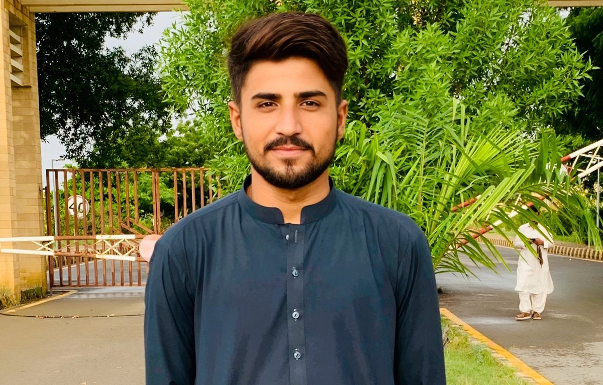 Mr_Baloch_U's tweet photo. Jis subject ka paper sub se acha hua tha us me "C" grade agaya Baaki to phrr!🙂 https://t.co/4sSj2yYy9y