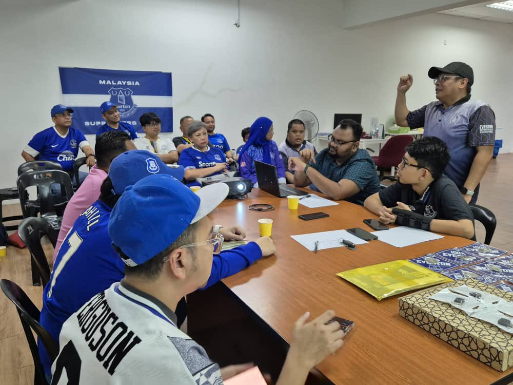 Everton Malaysia tweet media