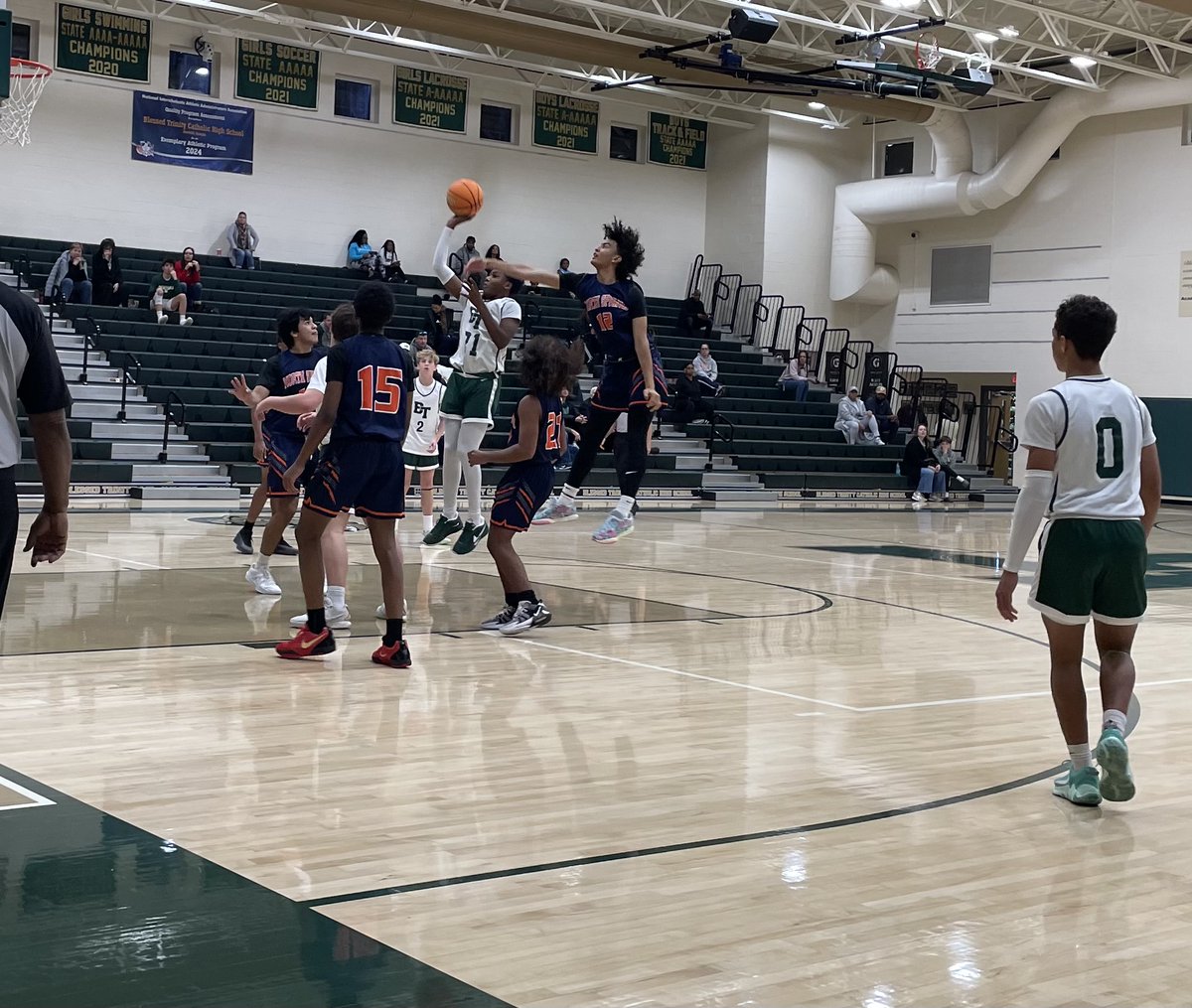 9th Grade picked up a convincing and high energy win to get the day started!