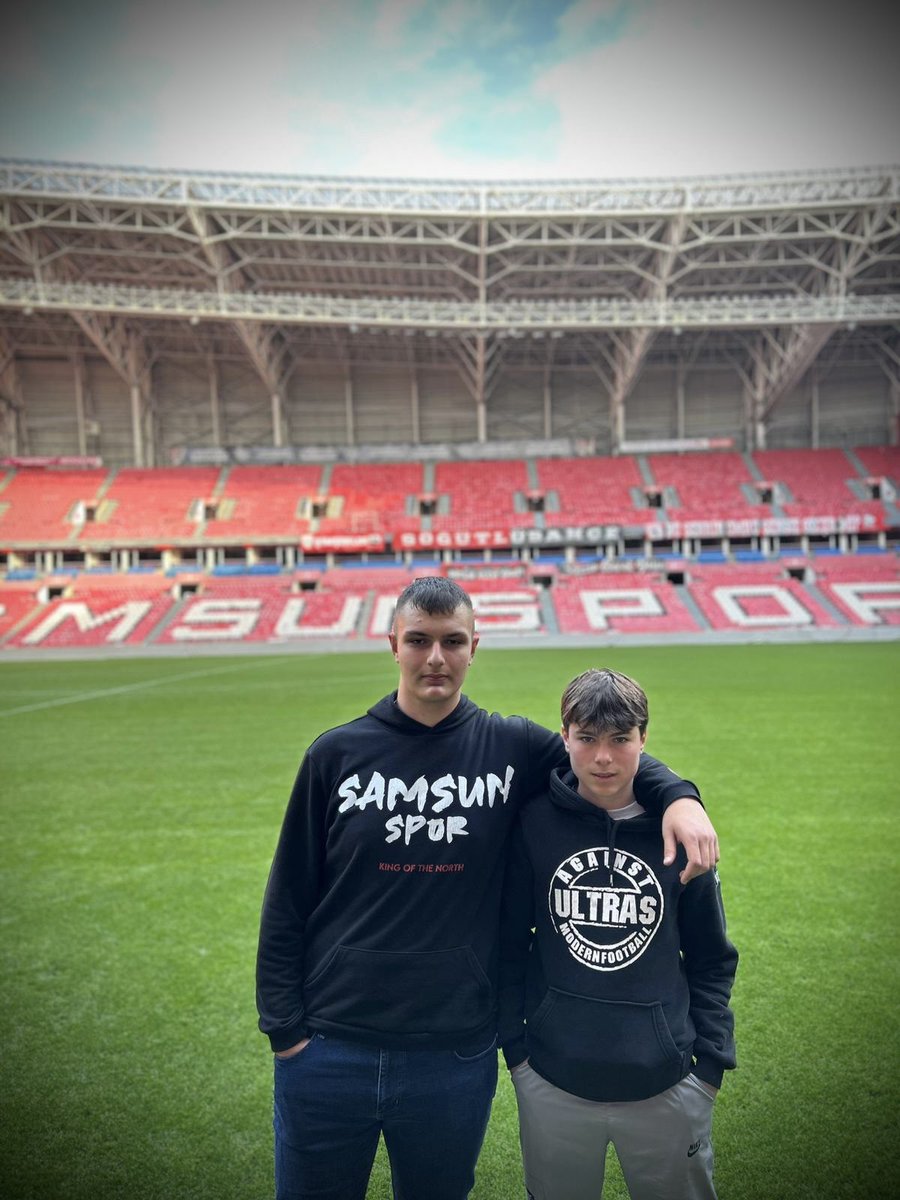 Sogutlubahce55's tweet photo. Bugün yaptığımız değerlendirmeler sonucunda gün itibariyle bu görevi en iyi şekilde yapacağına inandığımız kardeşimiz Berat kol lise sorumlusu yardımcısı da Talhacan esen kardeşimiz olmuştur. Kendilerine yeni görevlerinde başarılar dileriz.

#Söğütlübahçe https://t.co/eM9pSX3exv