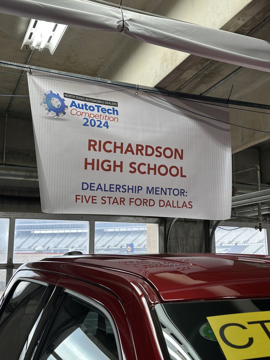 tekteach24_mark's tweet photo. Ready for Day 2 of North Texas Auto Dealers contest!!  Thank You Five Star Ford Dallas for Mentoring my boys!! https://t.co/YQyG7i4yJ8