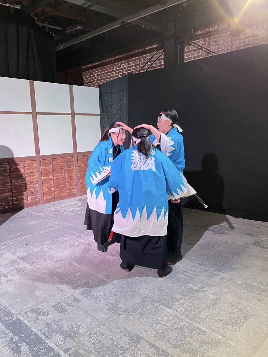 ishiic_clap's tweet photo. 暇さえあればふざけてる3人が、面白かっこいいことしてるから観に来てね！

#龍馬暗殺異聞
#浅葱ヒューマン https://t.co/2VRaVB0Vre