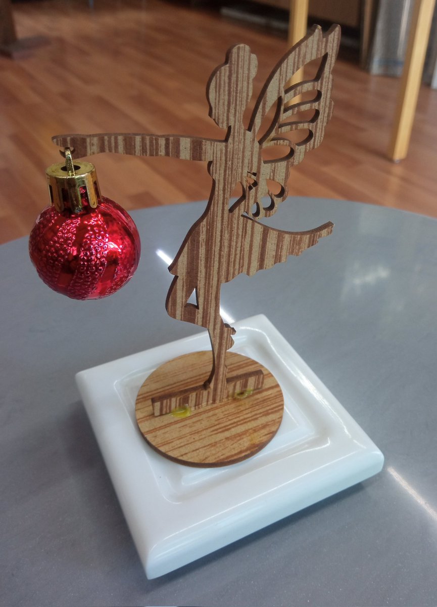 CADESS_'s tweet image. Una decoración de temporada 🌲❄️⛄🌟🌟