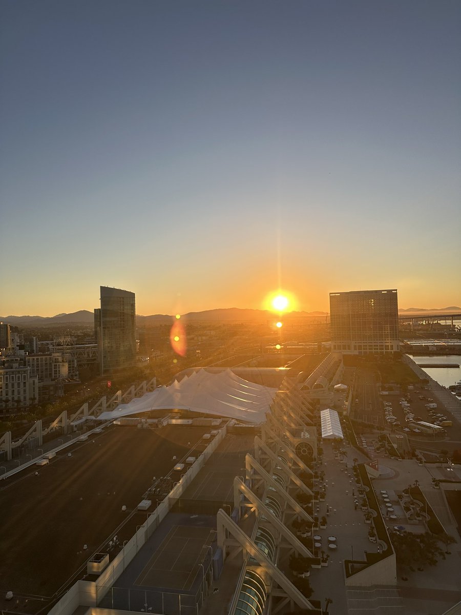 Christopher Melani tweet media