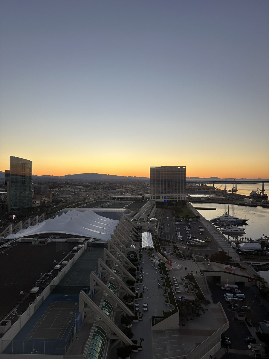 Christopher Melani tweet media