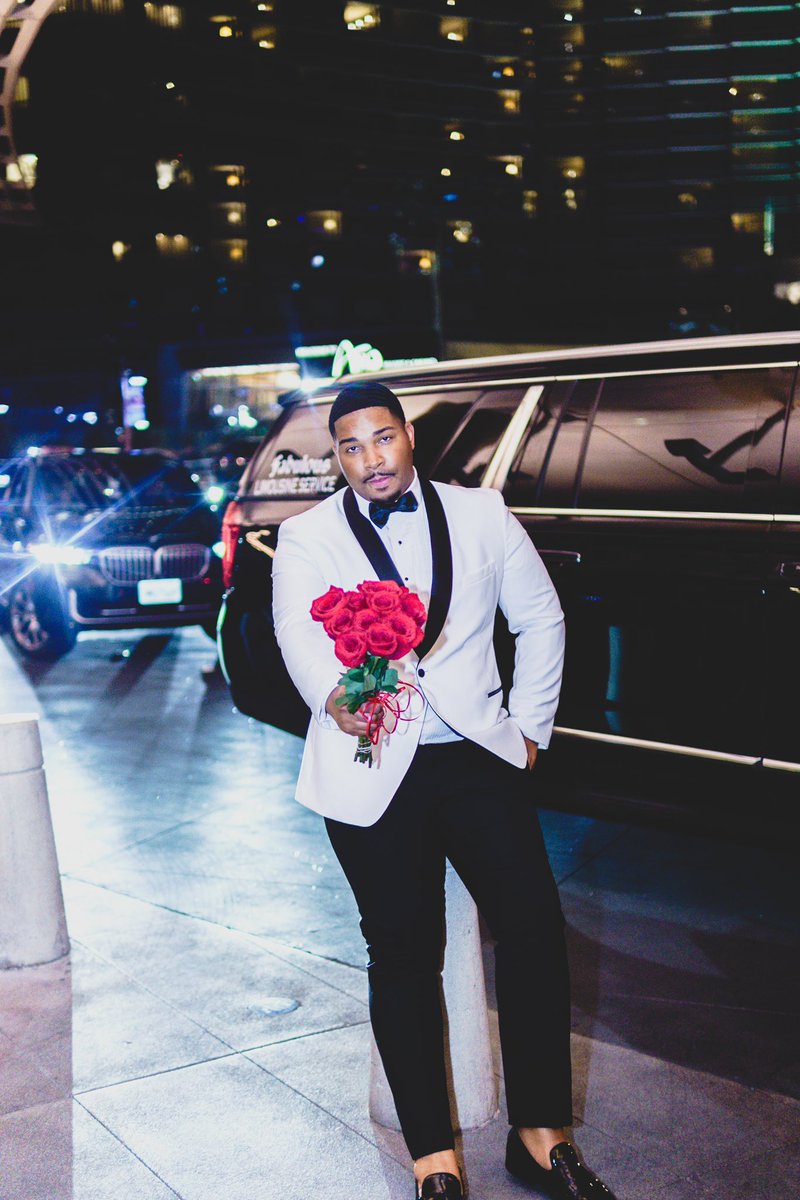 McHAPPY__Pants's tweet image. 🎉 Cheers to the Big 3-0! 🎉

Today, I’m officially saying goodbye to my 20s and stepping into a new decade filled with endless possibilities. The past 30 years have been an incredible journey full of lessons, laughter, love, and unforgettable memories. #chapter30 #riptomy20s