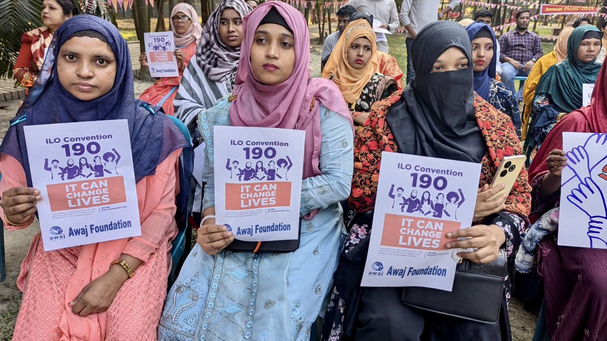 Awaj_fdn's tweet photo. On this #16daysofactivism2024, @awaj_fdn is calling for individuals and organization to stand together against gender based violence and sexual harassment in workplace, home and everywhere, also Govt to #RatifyILOC190
#stopviolenceagainstwomenandgirls https://t.co/kVUJeXCQ7e