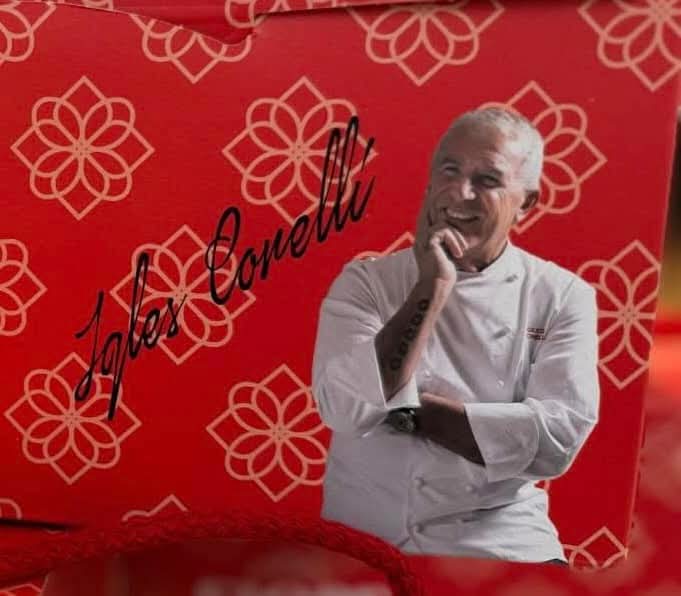 EdTroiano's tweet image. UNA DOLCE NOTIZIA
Federico #Stanghetta direttore marketing @Conad ADRIATICO ci informa cle i panettoni del grande chef stellato Igles #Corelli  lo trovate solo da Conad!!
Panettone premiato da @ilGamberoRosso
@pino_zuliani @sassi_mario @Conad_Erregi @stanghetta