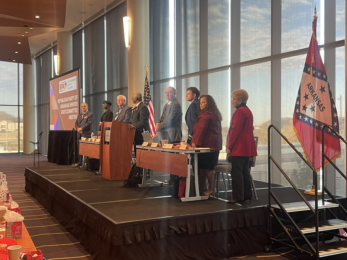 Great morning at <a href="/ARGOP/">Arkansas GOP</a> winter meeting. So much winning this year and so much work still ahead. <a href="/SarahHuckabee/">Sarah Huckabee Sanders</a> <a href="/ARStateRep68/">Brian Evans</a> <a href="/FarmerBlake20/">Sen. Blake Johnson</a>