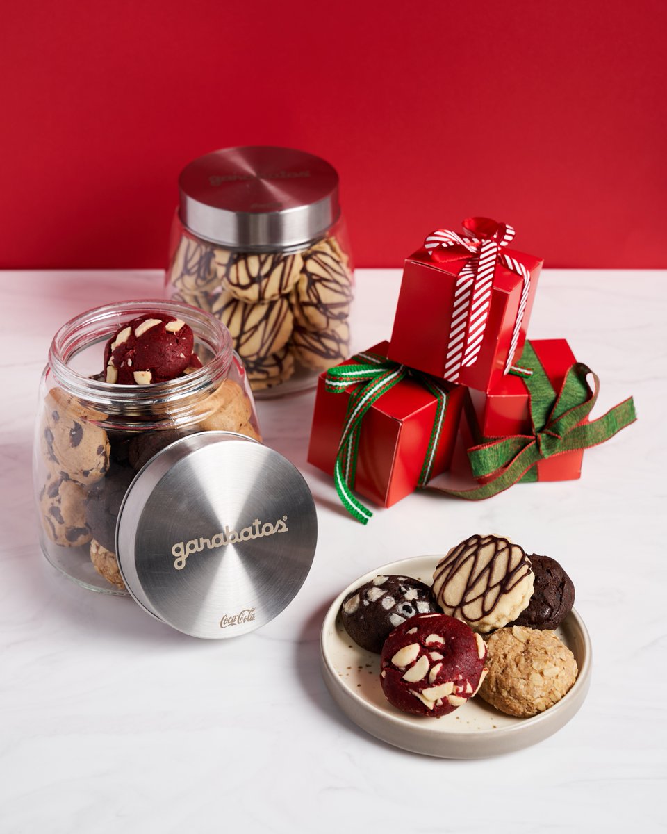 garabatosmx's tweet photo. El regalo ideal: Un Mason Jar Garabatos - Coca Cola lleno de galletas 

*Obtén un 10% de descuento en refil al comprar tu Mason Jar Garabatos - Coca Cola 

Promoción válida hasta el 31 de enero. https://t.co/I9cco8f1YB