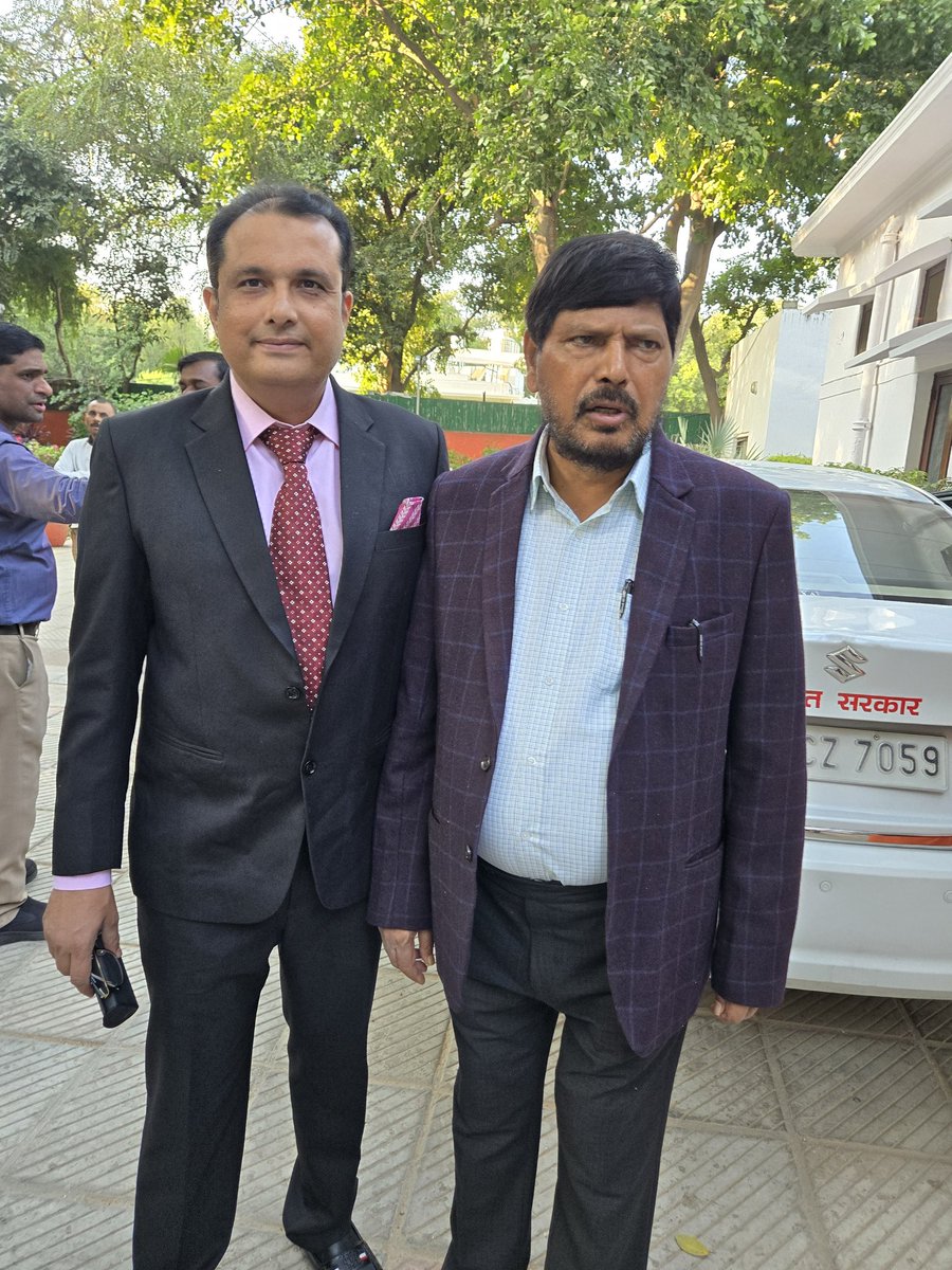 noor4you's tweet photo. It was nice to have had a productive and engaging conversation with Shri #ramdassathawale #unionministerofstate #socialjustice and #empowerment #govtofindia and #president #republicpartyofindia @ramdas_athawale
https://t.co/af0hzyxQUT https://t.co/rXS3iDoNGl