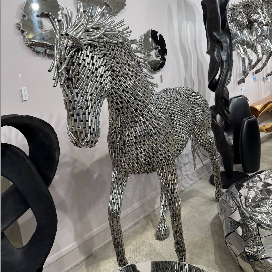 DannyRusso's tweet image. Some of my favorite finishing touches! #accessories #finishingtouch #luxury #interiordesign #designer #dannyrusso #danielrussohome #moody #ohio #columbus #columbusohio