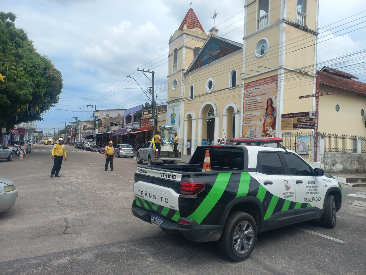 SeMOB_PMB's tweet photo. Para garantir a segurança viária, neste sábado (07), os agentes de trânsito da Semob deram apoio à Romaria dos Ciclistas, realizada durante o Círio de Nossa Senhora do Ó, na ilha de Mosqueiro. https://t.co/lCJxwzp1H1
