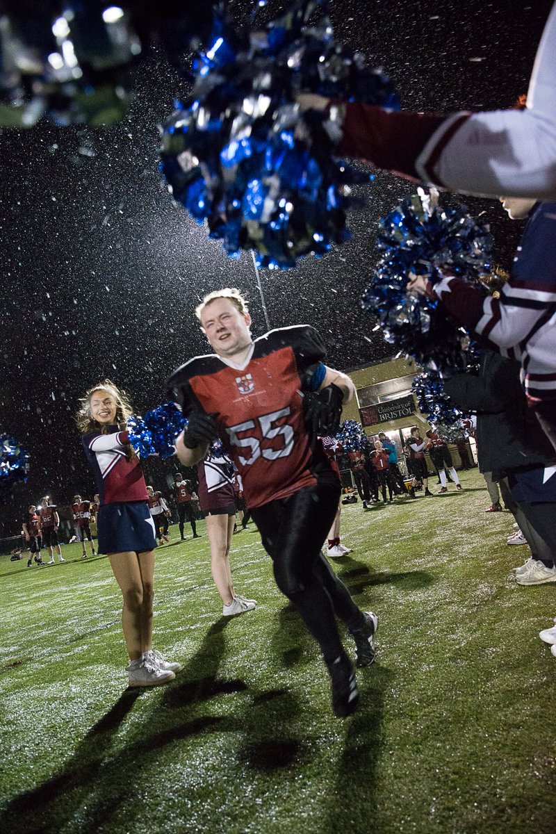 MartinPreedy's tweet photo. Pics from last night's BUCS game that finished Bristol Barracuda 19 Swansea Titans 2. Loads more on my Flickr page. Game started as #stormdarragh set in 🏈 https://t.co/IQqXq48URV

@sportankgridirn https://t.co/j6wfC2UDkb