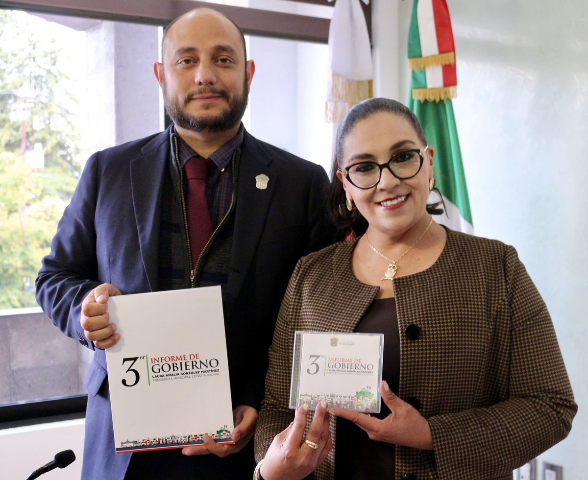 Entregué el #3erInforme de Gobierno al <a href="/Edomex/">Gobierno del Estado de México</a>, en el cual, se destacan los logros que hemos alcanzado en #Chapultepec.

Orgullosa de haber trabajado para hacer de nuestro municipio un lugar distinto, el sentimiento se convirtió en trabajo real, concreto, visible y funcional.