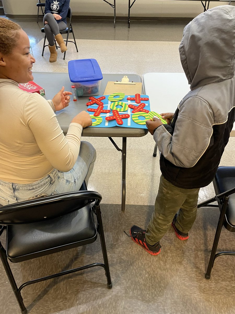 Weekend Family Literacy Program started today! 
Fun activities and great conversations with children and parents.<a href="/SCSDCommSchools/">Schenectady Community Schools</a> <a href="/SCSchools/">Schenectady Schools</a>
