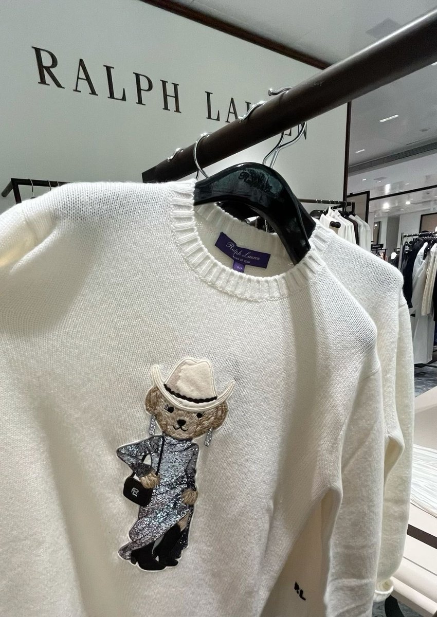 SelectOutfit's tweet photo. ralph lauren https://t.co/j06sb0Gotm