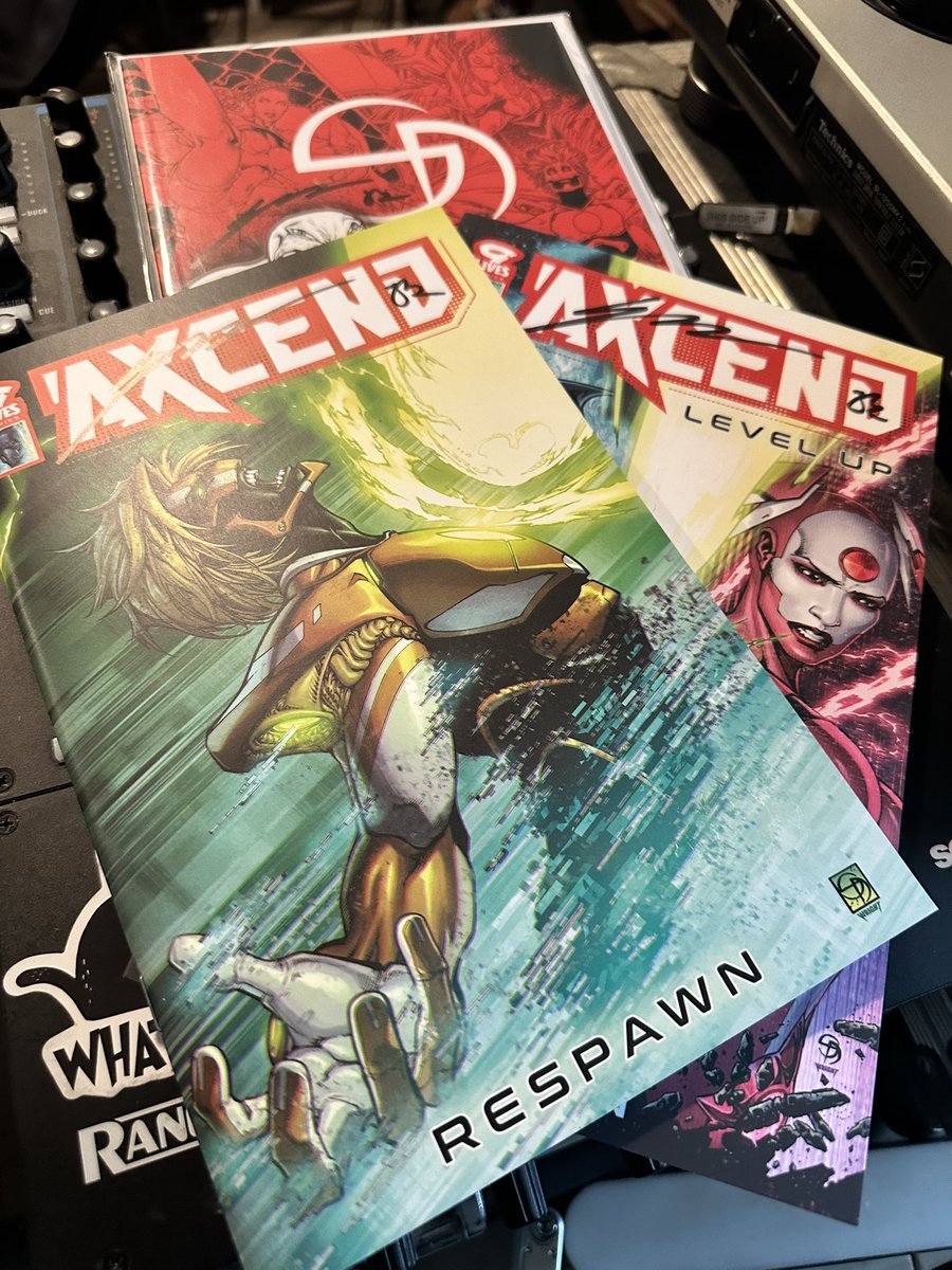 thestoagroup's tweet photo. Rainy day indie books. I can feel another Comic Spin episode cooking up. @shanedavisart @linyanzi #hailcg #comicsgate https://t.co/fycrhR8Bld