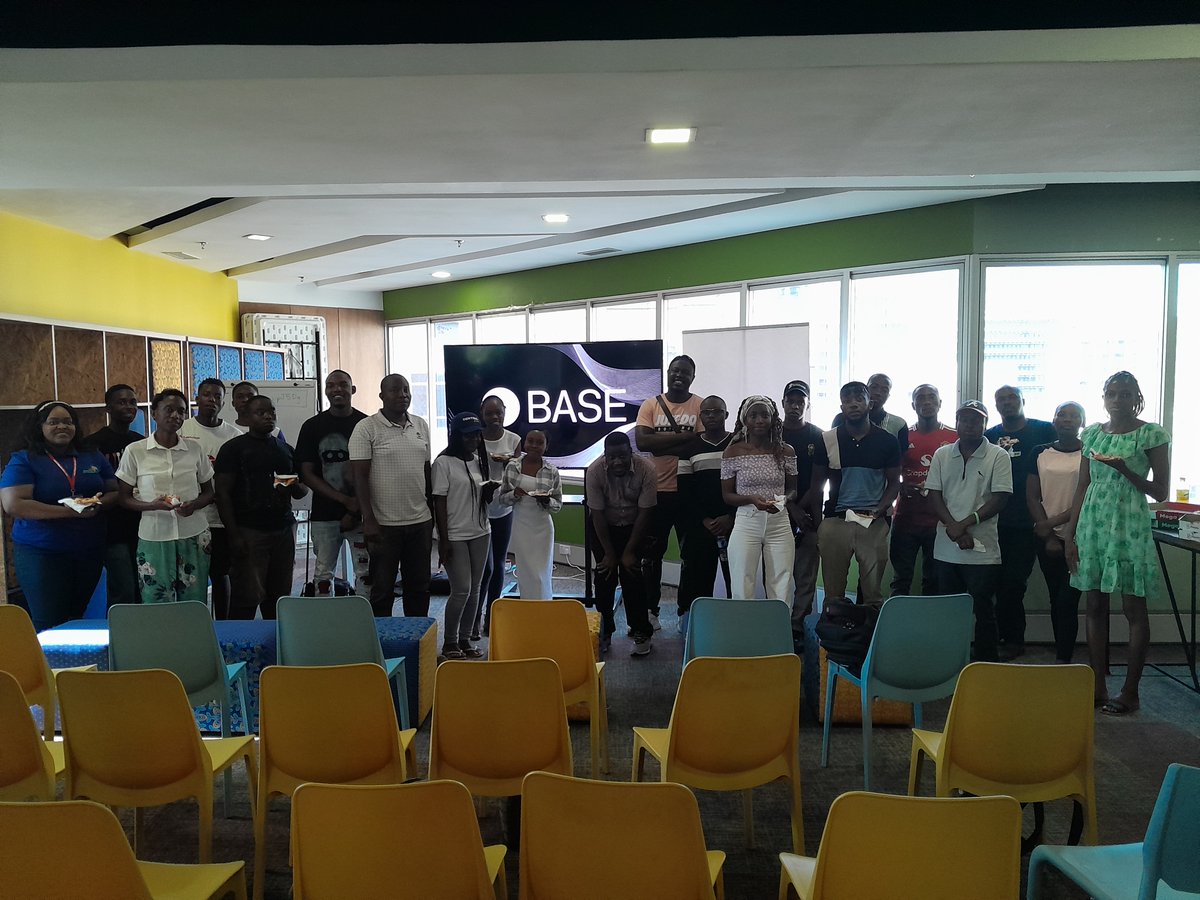 builtndifferent's tweet photo. We had a great event today, "How to build your onchain application on Base and Ethereum" https://t.co/26RiqHaMdx