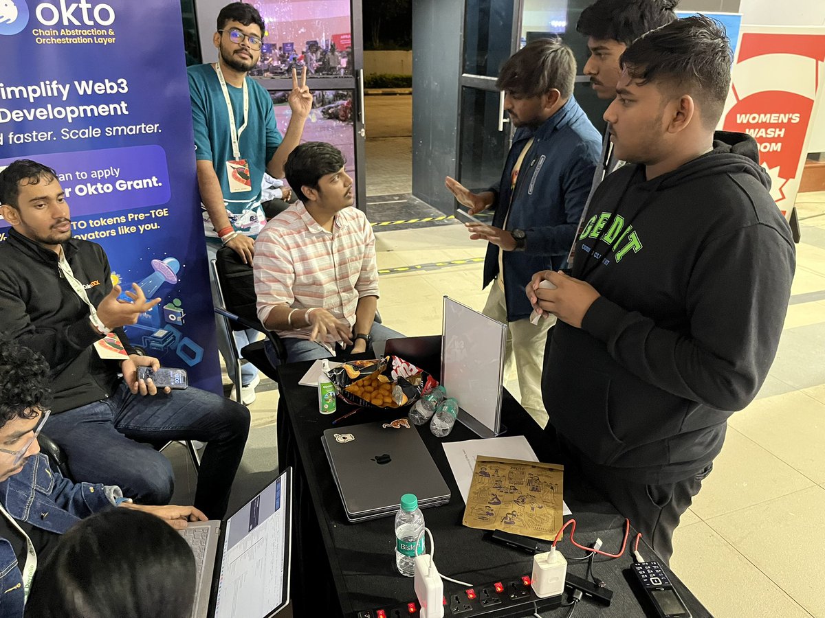 akathecoder's tweet image. midnight sessions with @okto_web3 team at @ETHIndiaco