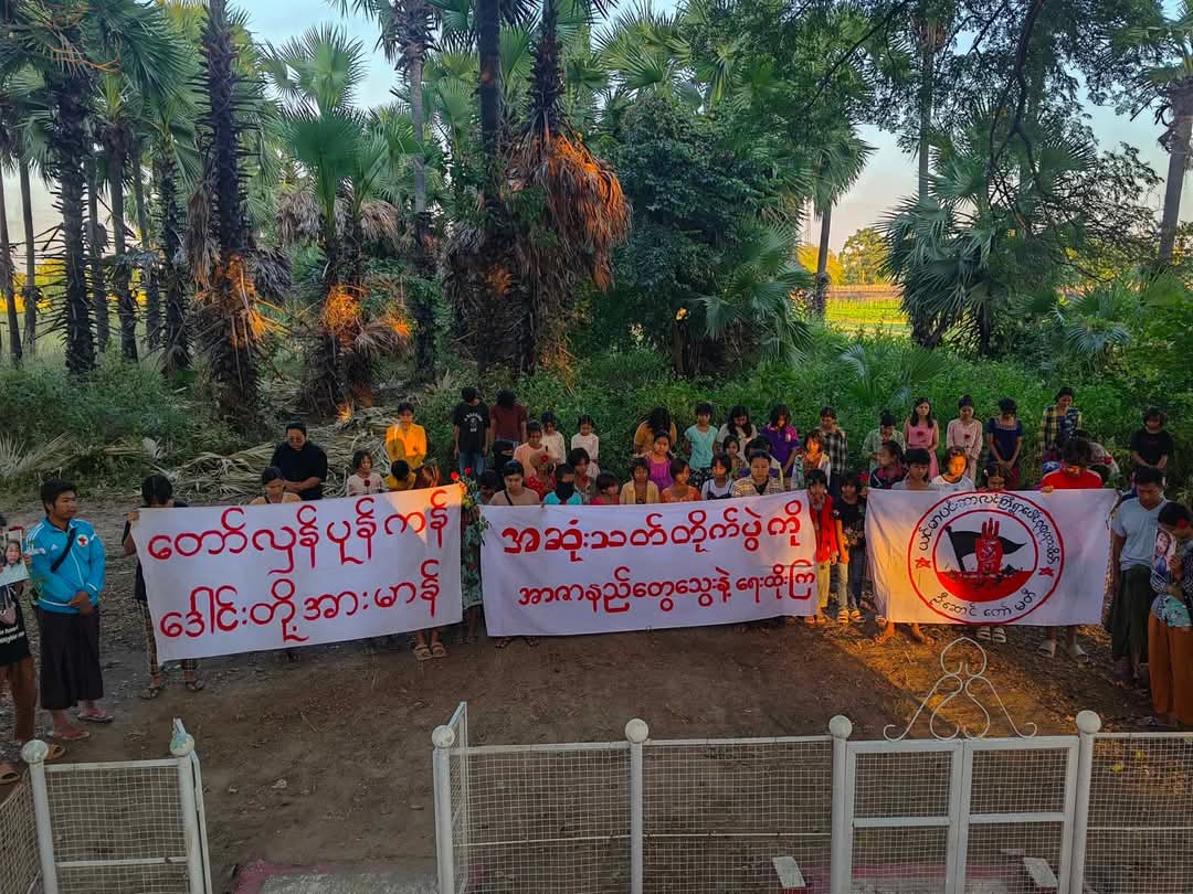 naingnaingaung tweet media