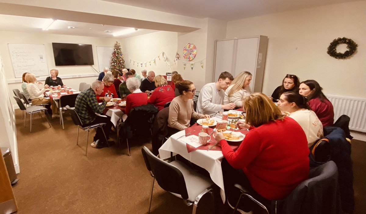 SamaritansNewry's tweet photo. A huge thank you to our Volunteer Care Team, Mabel, Ellen and Jane, for organising a lovely Christmas get together for our volunteers in our branch. It was great to see so many of our new trainees joining us and meeting some of our longer serving volunteers. 🎄🎅🏼 https://t.co/FEnUIfdw83