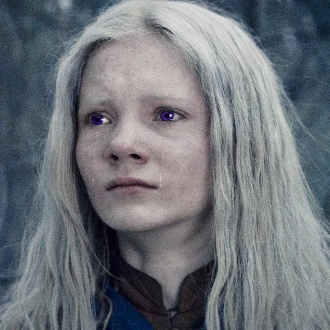 daenerys archive📂 tweet media