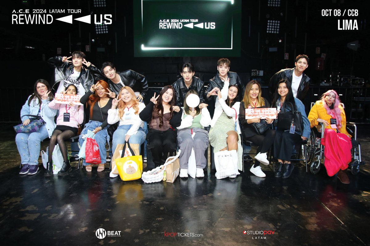 Jenneechan's tweet photo. My long-awaited photo🧑🏻‍🦼with my precious A.C.E Babies❤️💙💜🧡💛! I was so nervous that I hadn't realized the cam was ready, so Sehyoon pointed to the front so I can look properly. Thank you, King Wow! 👑
#ACE #에이스 #Ace_PINATA
#ACE_LATAM_AND_EUROPE_TOUR
#REWIND_US
#ACEinLIMA 🇵🇪 https://t.co/kNC5D1Xp0D