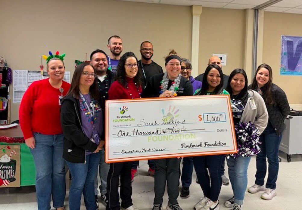 Big shoutout to Ms. Lankford for receiving a $1,000 grant from the Firstmark Foundation! 🎉 Your hard work is making a difference! 💪 #RaysUp #V-V-ALE #Congratulations #FirstmarkFoundation