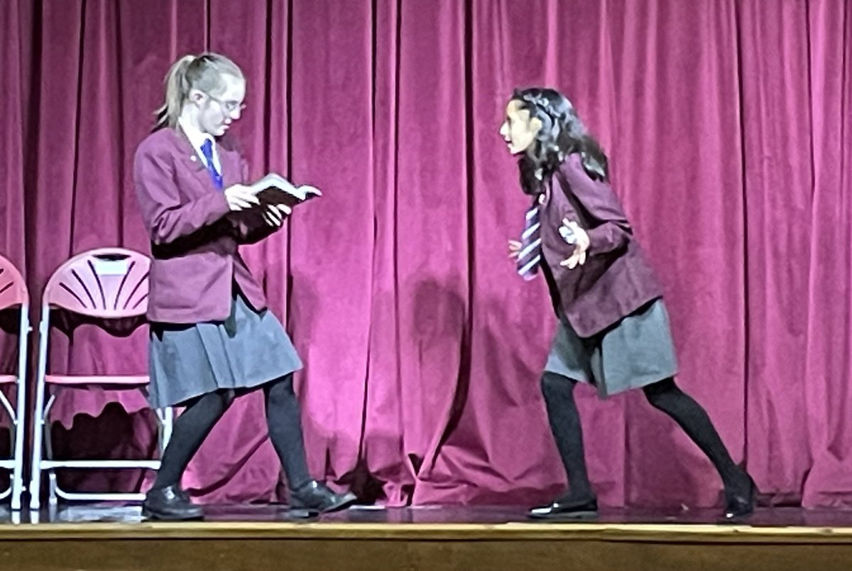 SGSHead's tweet image. We had some wonderful performances at our LAMDA showcase the other night. Very entertaining and accomplished and from all ages. #sgsdifference #acting #lamda