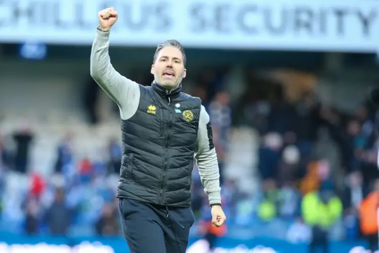 HI HO SILVER LINING HAS BEEN PLAYED AT LOFTUS ROAD FOR THE FIRST TIME IN 264 DAYS🥳🥳🥳