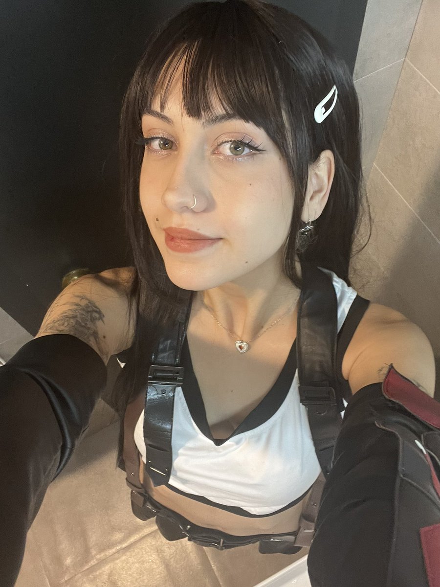 evaspren's tweet image. Soy Tifa