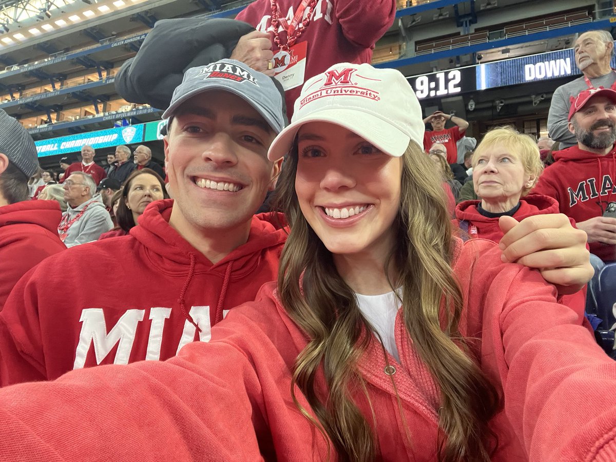 KevinKepner's tweet photo. Let’s go RedHawks!!! https://t.co/W8zbaFClFL