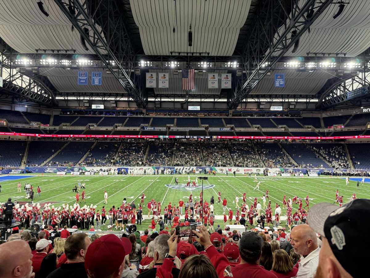 KevinKepner's tweet photo. Let’s go RedHawks!!! https://t.co/W8zbaFClFL