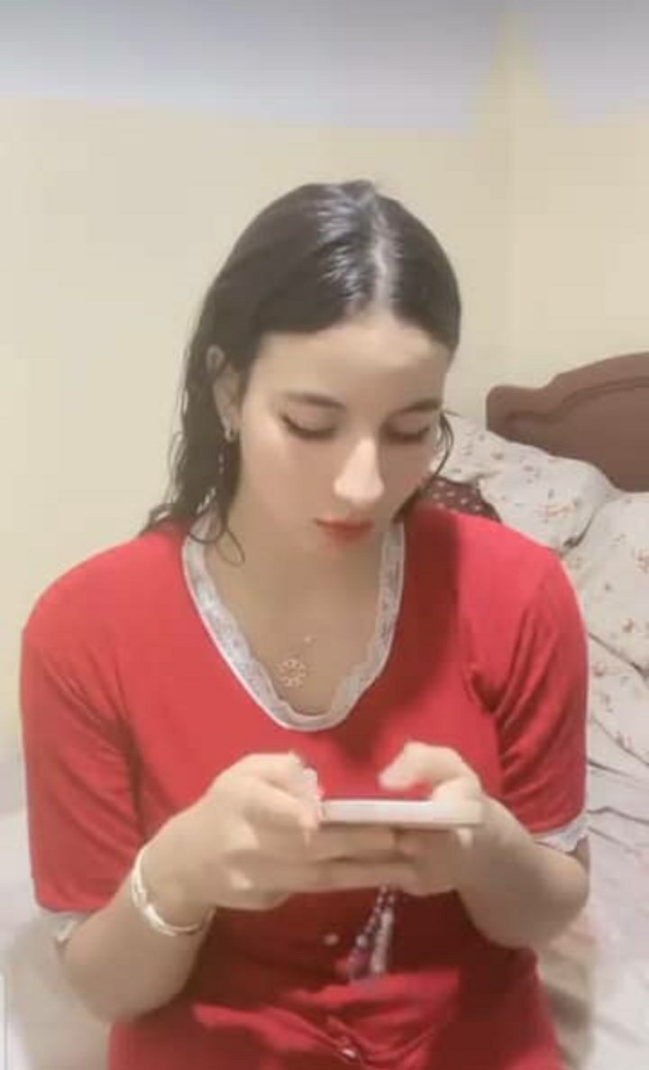 مساءالورد على الجميع تعبناوحنافوق الجوال نتابع ولاحصلنامن يتابعنا