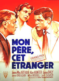 merlinpapin3's tweet photo. .@FredOL69007 #PremiÚreFoisauCinéma
#JamesMacArthur dans Mon pÚre, cet étranger (The Young Stranger) de John Frankheimer (1957) il avait 20 ans https://t.co/G9T9xDA1H6