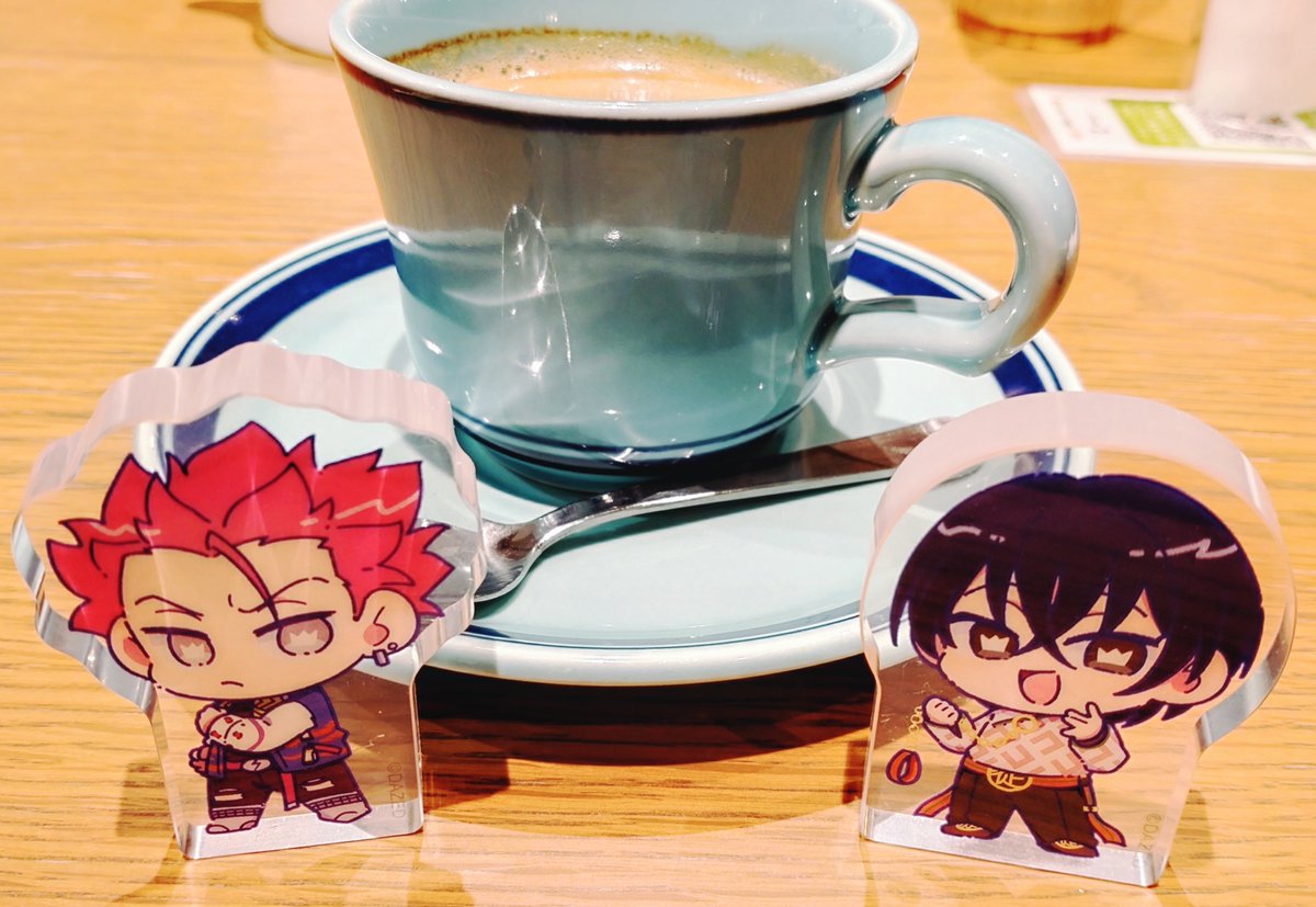 BDt8q's tweet photo. 先日の📸 久しぶりにランダムグッズで沸いて楽しかった…！スイパラのおさぶパチパチコーラかわゆすぎありがとう https://t.co/gaWDA1nssg