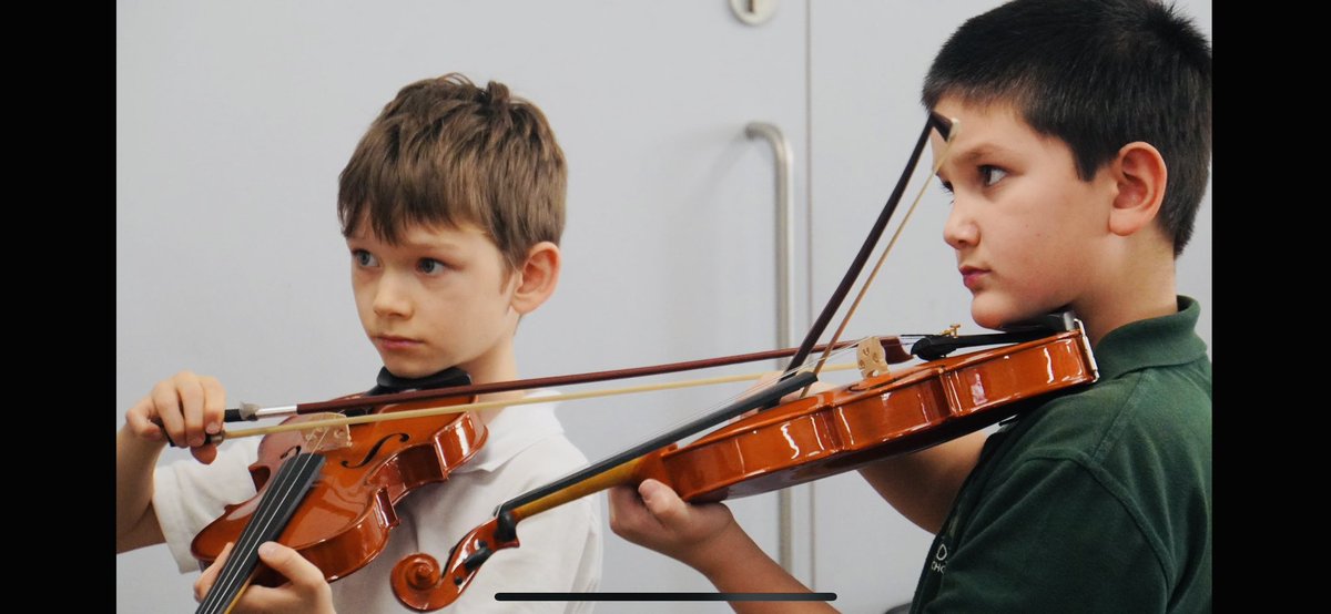 AlbionPrimary's tweet photo. ๐ป Our talented Year 4 pupils have been making beautiful music during their violin lesson this week! Watching their skills grow week by week is truly inspiring. Keep up the great work, young musicians! ๐ถ #APSCreativity #MusicMatters #RTMusicUK https://t.co/29IaeeoPYI