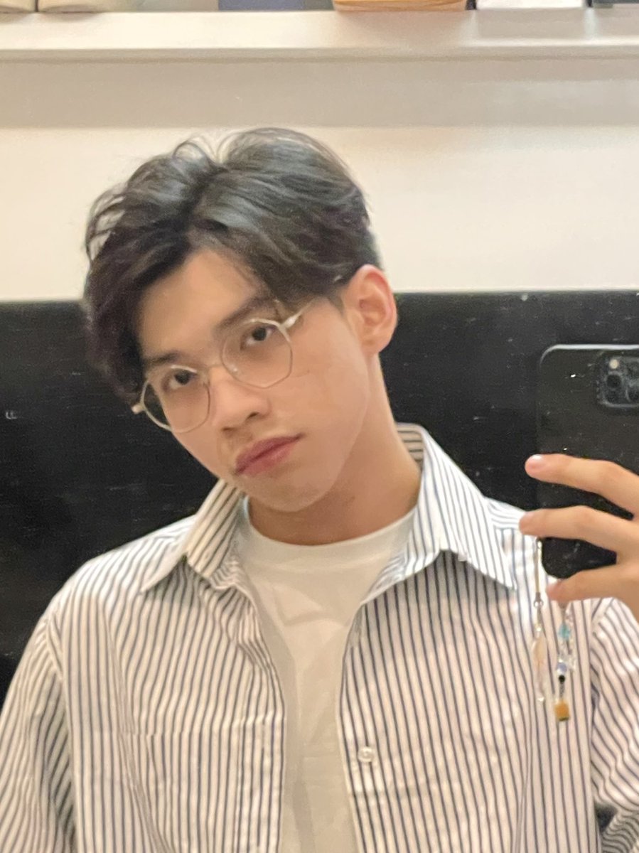 Leo 레오 tweet media