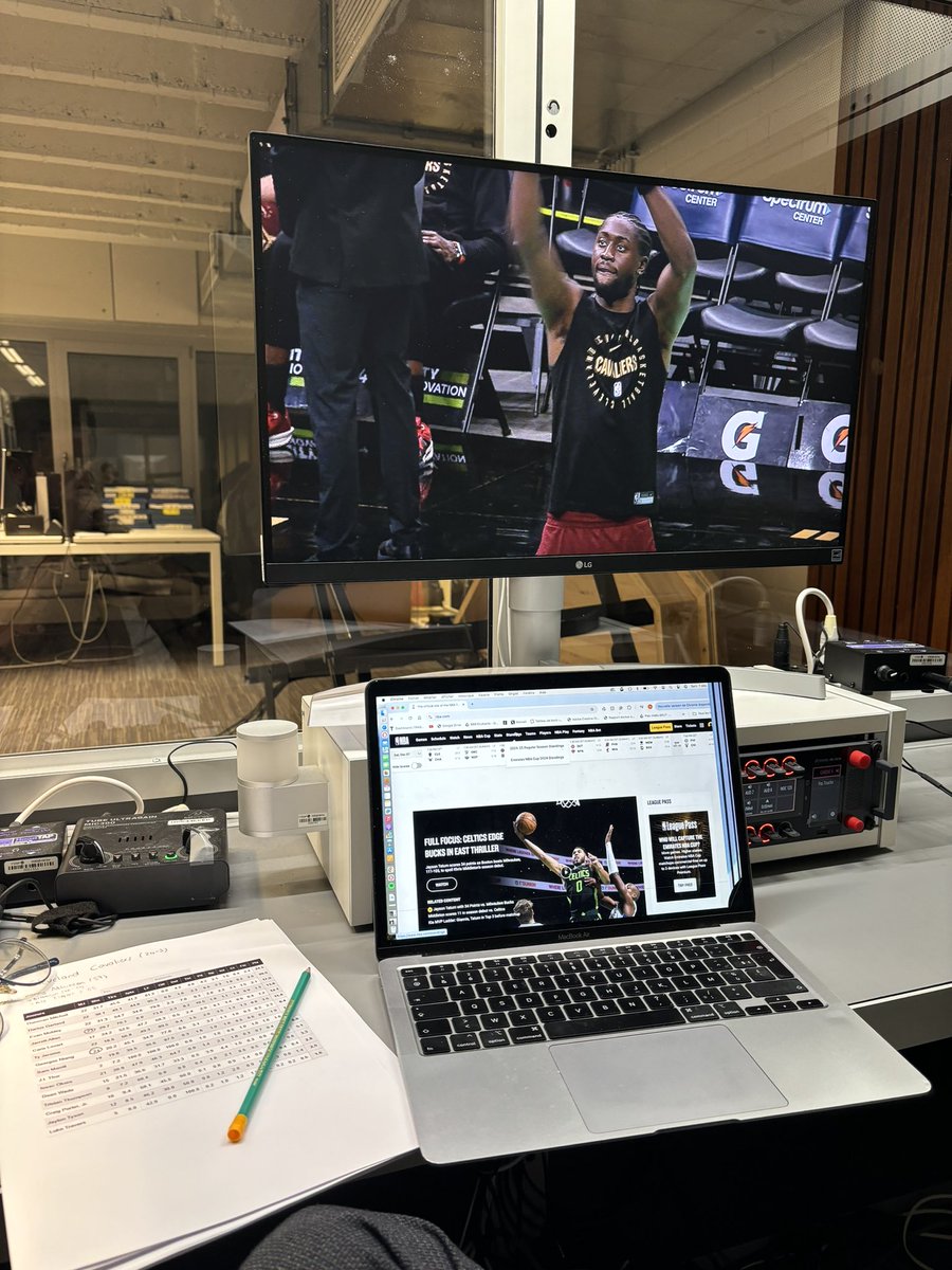 De la NBA à une heure hyper agréable ! 🔥

On sera en direct sur Auvio ce soir à partir de 19h pour un duel 100% Conférence Est entre Charlotte et la meilleure équipe de la saison, Cleveland💪

Gros match de Spida en perspective ?