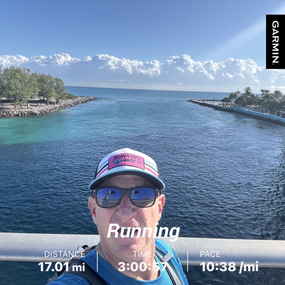 MikeDavisTurf's tweet photo. #garmin #miamimarathon #soflolife https://t.co/AX44bEmgja