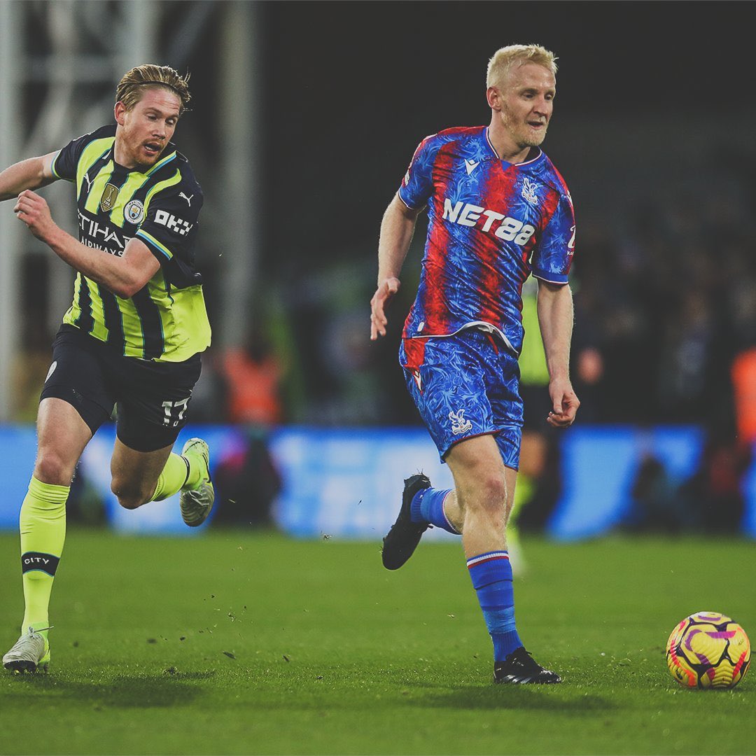 TCPalacePod's tweet image. This is a Will Hughes appreciation post. 👏

An outstanding performance against the likes of De Bruyne, Silva and Gündogan. 🫡

#CRYMCI #CPFC